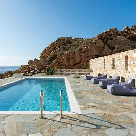 וילה Mont' Rock 2 *