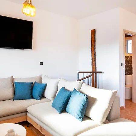 Mont' Rock 2 וילה *